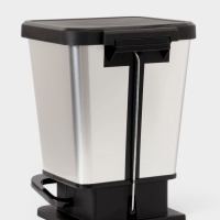 Контейнер для мусора с педалью "Металл" 20л