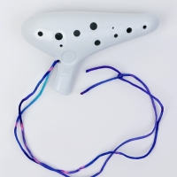 Окарина Music Life 12 отверстий, белая, 14,8 х 9,2 х 4,6 см Окарина Music Life 12 отверстий, белая, 14,8 х 9,2 х 4,6 см