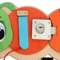 Развивающая игрушка Бизиборд