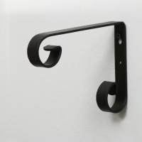 Кронштейн для кашпо, кованый, 17 см, металл, чёрный Кронштейн для кашпо, кованый, 17 см, металл, чёрный