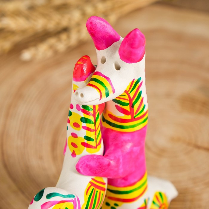 Филимоновская игрушка &laquo;Лиса с петухом&raquo;