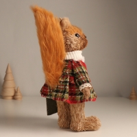 Декор "Белочка в зимнем платье с сумочкой" 29,5х16х10 см Декор "Белочка в зимнем платье с сумочкой" 29,5х16х10 см