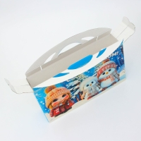 Новый год. Подарочная коробка Новогодняя Портфель макси широкий "Малыши" с анимацией 37 x 8 x 20,2 см. Новый год. Подарочная коробка Новогодняя Портфель макси широкий "Малыши" с анимацией 37 x 8 x 20,2 см.