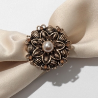 Кольцо для платка &laquo;Кувшинка&raquo;, цвет коричневый в чернёном золоте