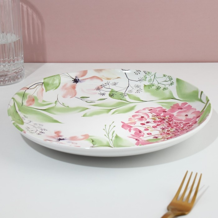 Тарелка керамическая &laquo;Акварель&raquo;, 25.5 см, цвет белый