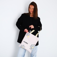 Шопер &laquo;Цветы&raquo; 35х0.5х40 см, отдел без молнии, без подклада, бежевый