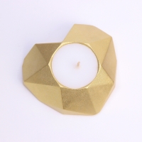 Свеча "Сердце. Мрамор" в подсвечнике из гипса с гранями, 8х7,5х2,5см,золото Свеча "Сердце. Мрамор" в подсвечнике из гипса с гранями, 8х7,5х2,5см,золото