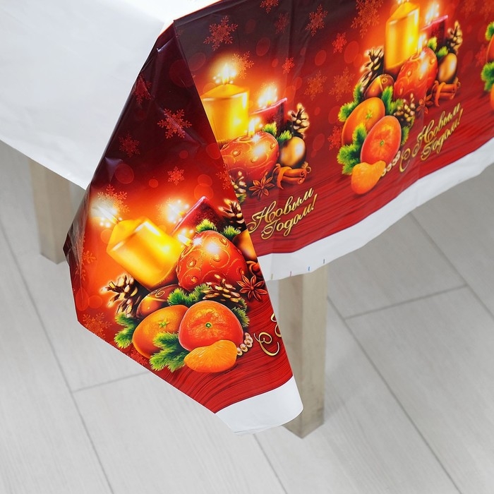 Новогодняя скатерть &laquo;С Новым Годом&raquo;, 182 х137 см.