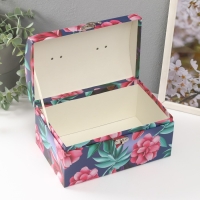 Шкатулка картон сундучок "Волшебные цветы" набор 3 шт 26х18х16,5 24х16х14,5 22х14х12,7 см Шкатулка картон сундучок "Волшебные цветы" набор 3 шт 26х18х16,5 24х16х14,5 22х14х12,7 см