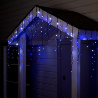 Гирлянда &laquo;Бахрома&raquo; 4 &times; 0.6 м, IP44, тёмная нить, 180 LED, свечение бело-синее, мигание, 220 В