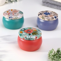 Свеча ароматическая из соевого воска с сухоцветом "Фрезия", 4,5х6 см, 80 г