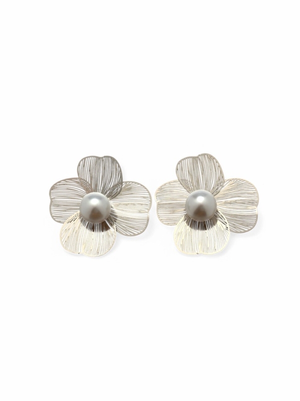 Серьги с жемчугом &laquo;Цветы&raquo; крупные, цвет белый в серебре