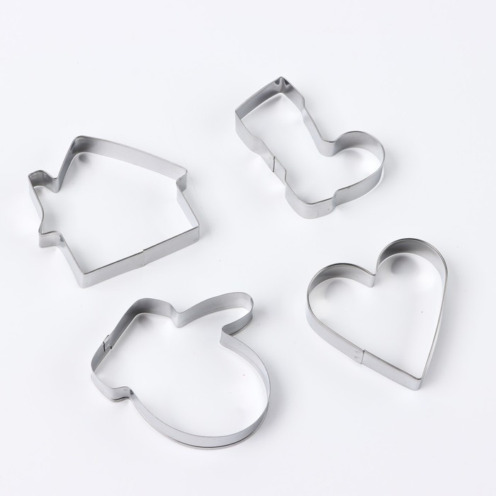 Новый год. Набор форм для печенья &laquo;Праздничные лакомства&raquo;, 4 шт