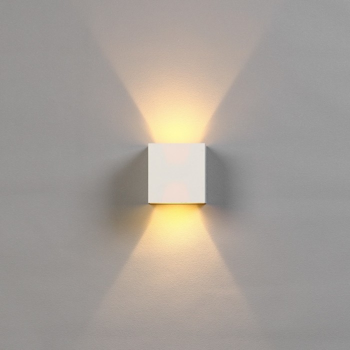 Светильник фасадный &laquo;Куб&raquo;, FSD-063, 6 Вт, 3000К, регулир. луч, IP65, 220 В, пластик, белый   1008423