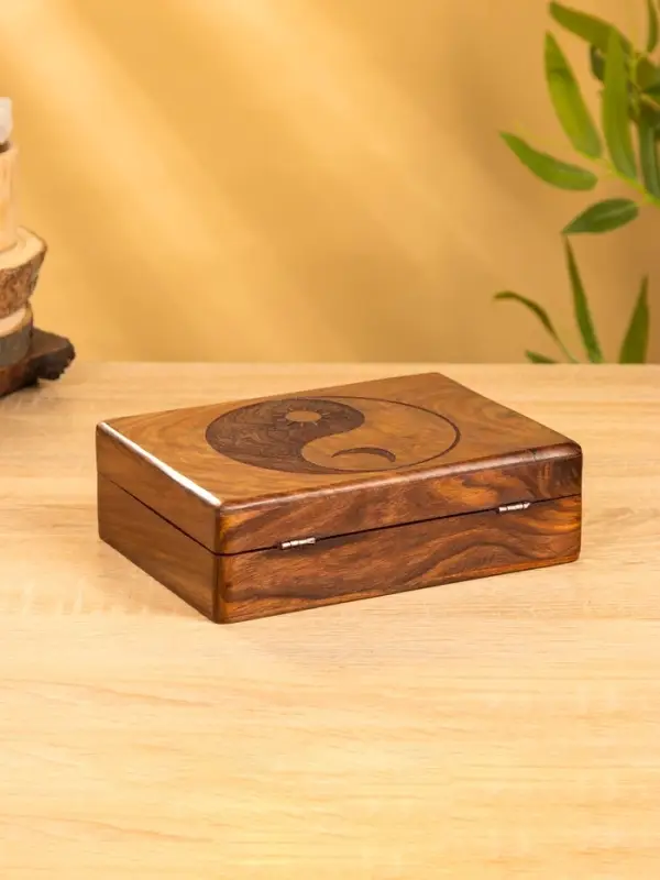 Шкатулка "Инь-ян" 20х15х6 см, дерево шишам