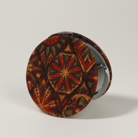 Зеркало складное &laquo;Орнамент&raquo;, d = 7,2 см, с увеличением, цвет коричневый/оранжевый