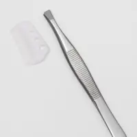 Пинцет прямой, узкий, с расчёской, 8.8 см, в чехле, МИКС