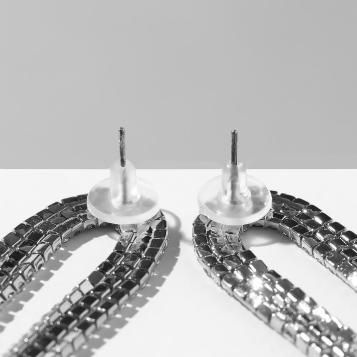 Серьги висячие со стразами &laquo;Голливуд&raquo; полукруг, 6 рядов, цвет белый в серебре, 19,5 см