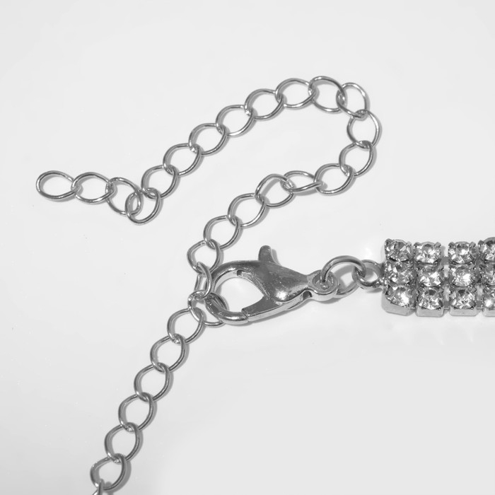 Чокер &laquo;Бабочка&raquo; крупная, цвет белый в серебре, 30 см