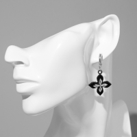 Серьги металл &laquo;Блеск&raquo; четырёхлистник, цвет серебро