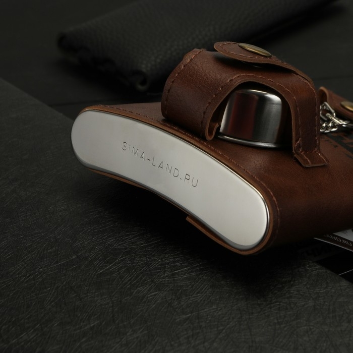 Фляжка со складной стопкой в чехле &laquo;Настоящий мужчина&raquo;, 240 мл / 75 мл