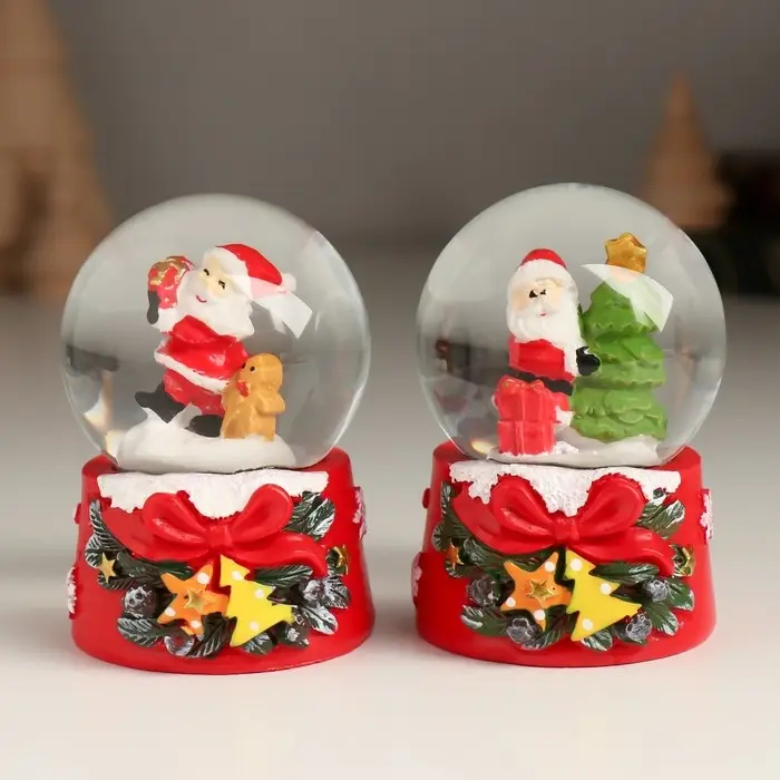 Снежный шар стеклянный &laquo;Новогодний персонаж с бантом, ёлочкой&raquo;, 4.7&times;4.7&times;6.5 см, МИКС