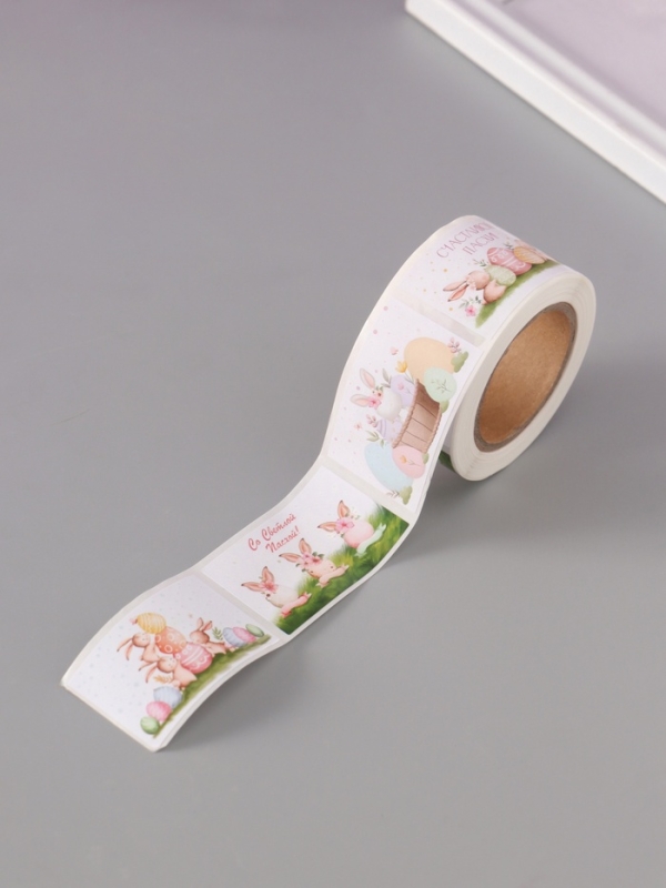 Наклейка бумага "Пасхальные кролики" 3х5 см 200 шт в рулоне