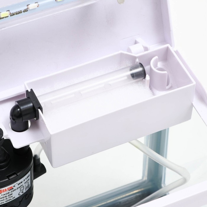 Аквариум SeaStar HX-180F в комплекте: LED-лампа, фильтр, 3,5 л, белый Аквариум SeaStar HX-180F в комплекте: LED-лампа, фильтр, 3,5 л, белый