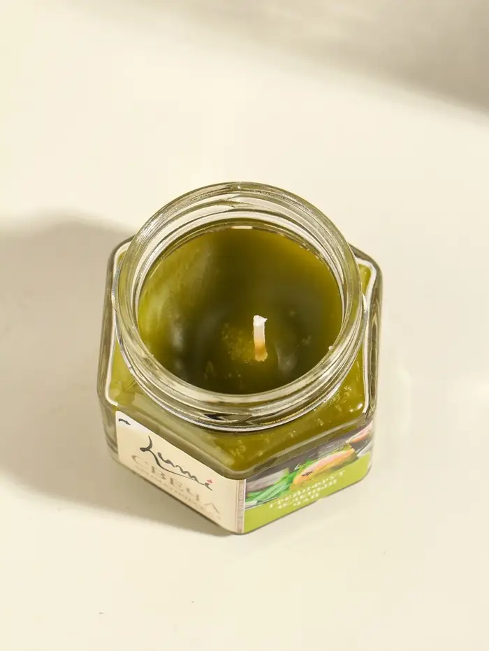Свеча ароматическая в банке 70 гр воска, грейпфрут+зелёный чай