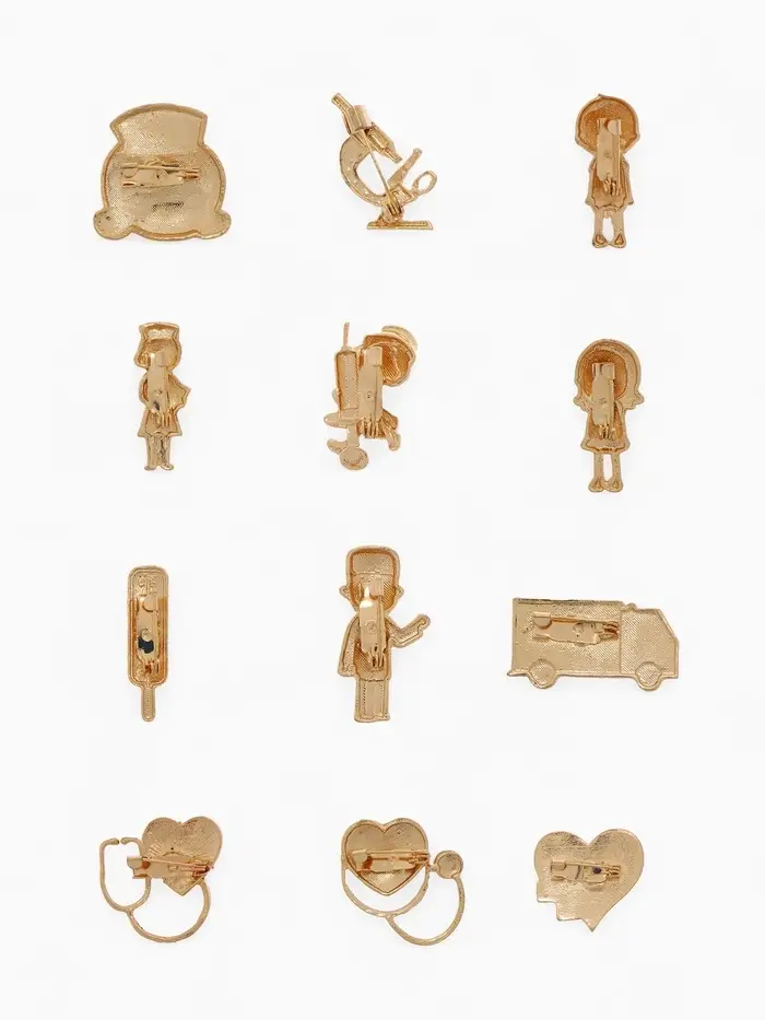 Брошь &laquo;Медицина&raquo;, форма МИКС, цвет золото (неделимая фасовка 12 шт., цена за шт.)