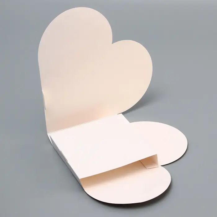 Коробка для конфет, 15&times;15&times;3 см, белый