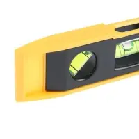 Уровень пластиковый магнитный ТУНДРА, 3 глазка, 150 мм