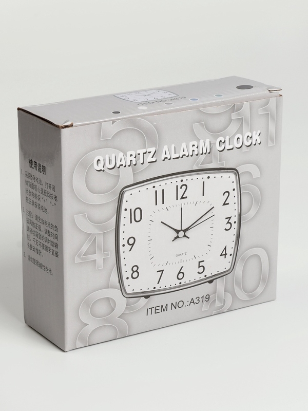 Часы будильник настольные, на батарейках, 14 х 12.8 х 4.5 см, циферблат 13.5 х 11.6 см