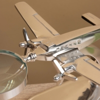 Лупа настольная "Самолёт" 15х23х12,5 см, алюминий