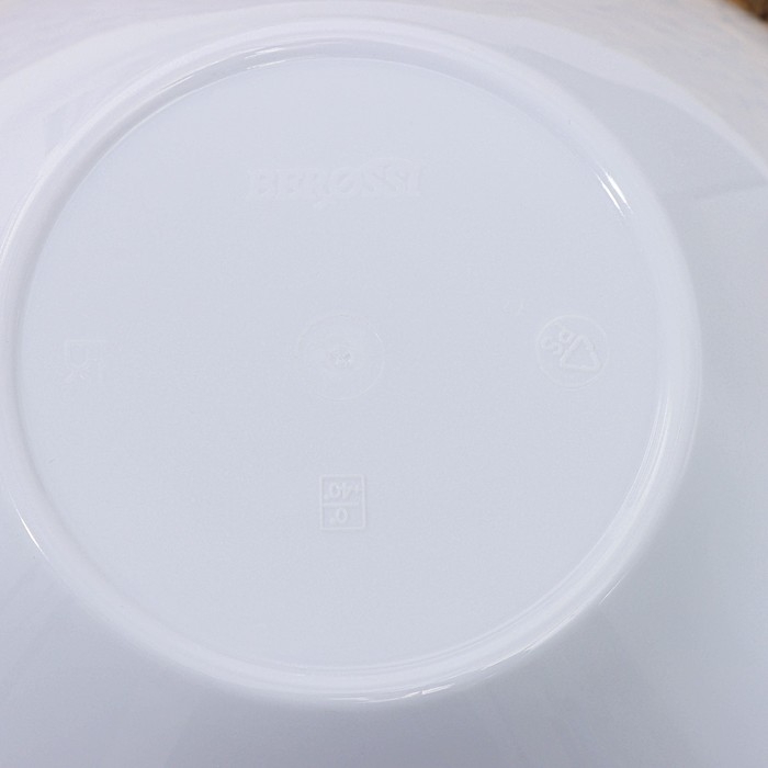 Салатник пластиковый «Рондо», 2 л, цвет белый Салатник пластиковый «Рондо», 2 л, цвет белый