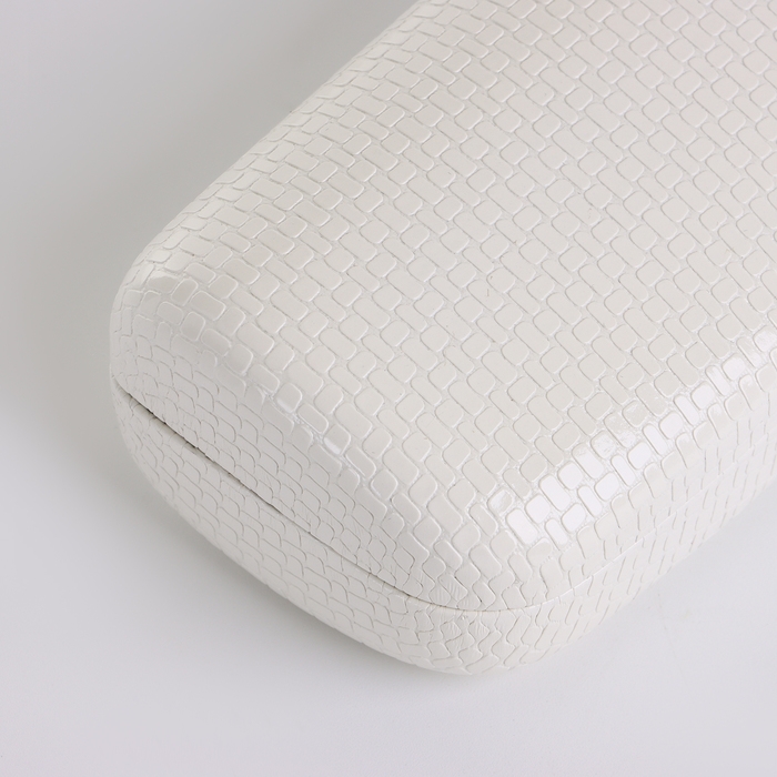 Футляр для очков на хлопушке, длина 15 см, цвет белый