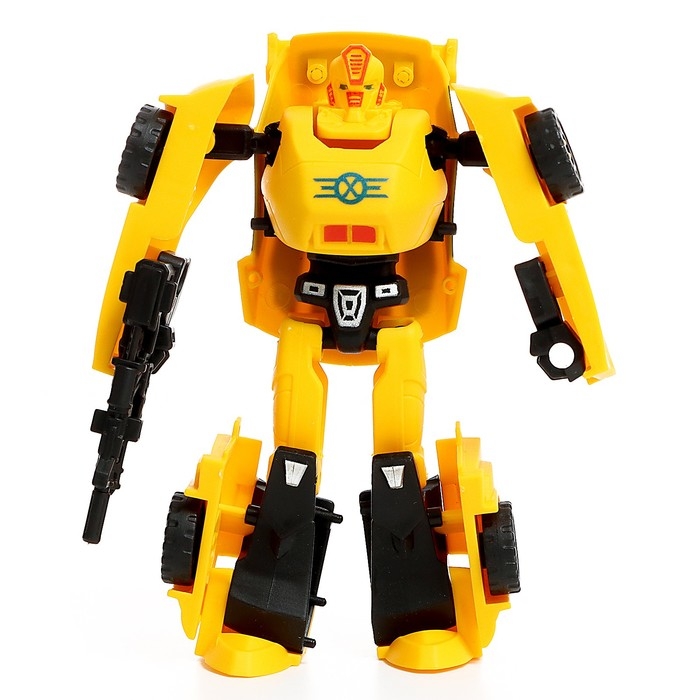 Робот &laquo;Автобот&raquo;, трансформируется