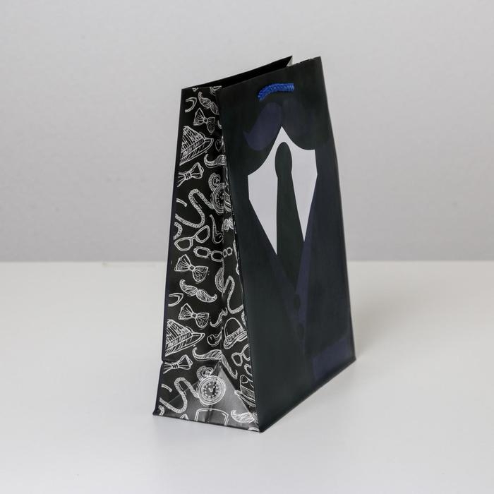 Пакет подарочный ламинированный, упаковка, &laquo;Костюм&raquo;, MS 18 х 23 х 8 см