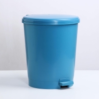 Ведро с педалью &laquo;Эконом&raquo;, 12 л, цвет МИКС