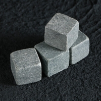 Новый год. Камни для виски в деревянной шкатулке с крышкой &laquo;Богатства в Новом году&raquo;, 4 шт