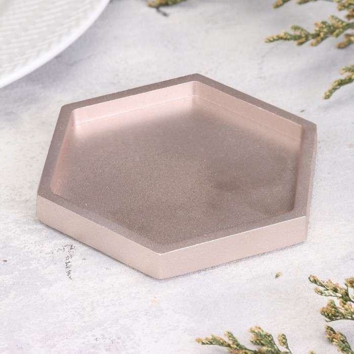 Подсвечник "Шестигранник. Мрамор" из гипса,9,7х11,3х1см,шампань