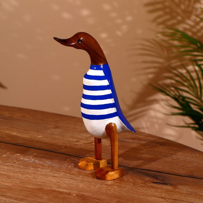 Сувенир "Утка в тельняшке " дерево 25 см