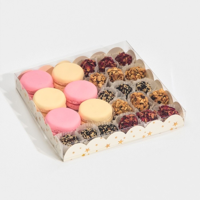 Коробка для кондитерских изделий с PVC крышкой «Елка», 21 х 21 х 3 см Коробка для кондитерских изделий с PVC крышкой «Елка», 21 х 21 х 3 см