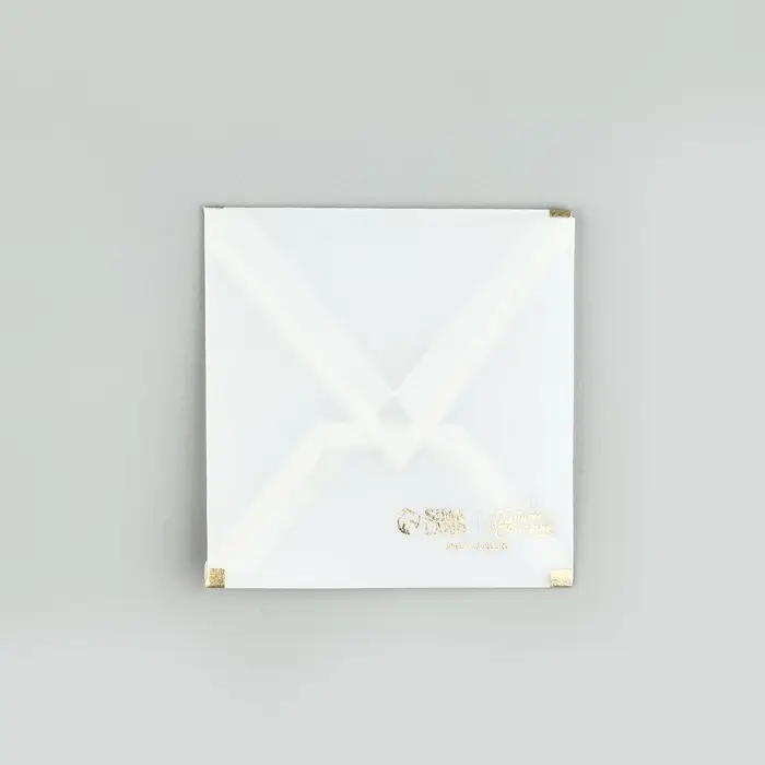 Открытка с конвертом &laquo;Лучшему во всём&raquo;, тиснение, 7 х 7 см