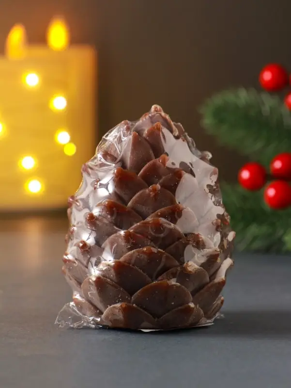 Свеча декоративная &laquo;Шишка новогодняя&raquo;, 6&times;7.5 см