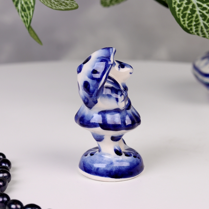 Сувенир гжель &laquo;Мышь с зонтом&raquo;, бело-синий,керамика,