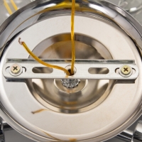 Люстра "Цветы" 5х40Вт Е27 хром 50х50х18см Люстра "Цветы" 5х40Вт Е27 хром 50х50х18см