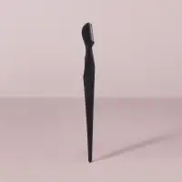 Бритва для коррекции бровей, с защитным чехлом, 11.5 см, чёрная