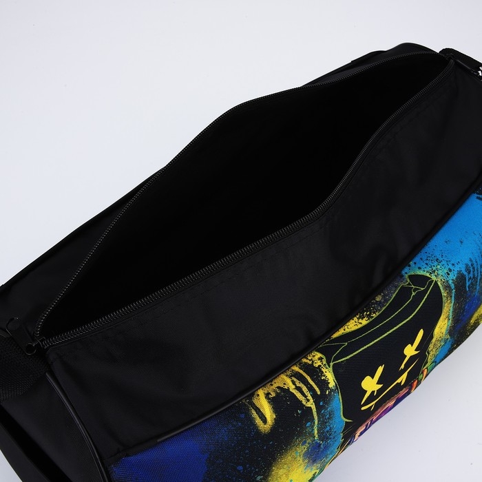 Сумка детская спортивная для мальчика «Маска», 40х21х24см, цвет чёрный Сумка детская спортивная для мальчика «Маска», 40х21х24см, цвет чёрный