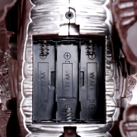 Динозавр «Дракон», световые и звуковые эффекты, работает от батареек Динозавр «Дракон», световые и звуковые эффекты, работает от батареек